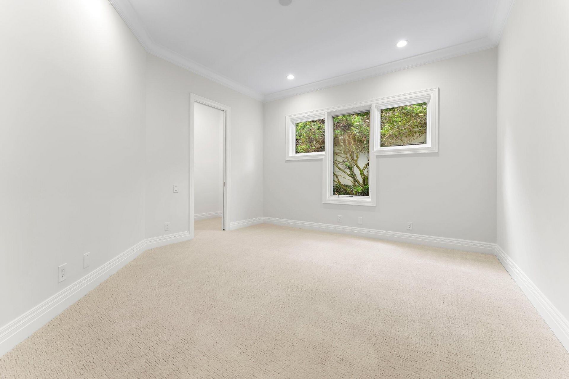 42 Saint Thomas Drive, Palm Beach Gardens, FL 33418 Photo