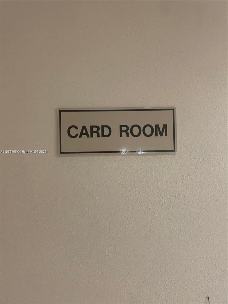 1000 Parkview Dr, Unit 920, Hallandale Beach, FL 33009 Photo