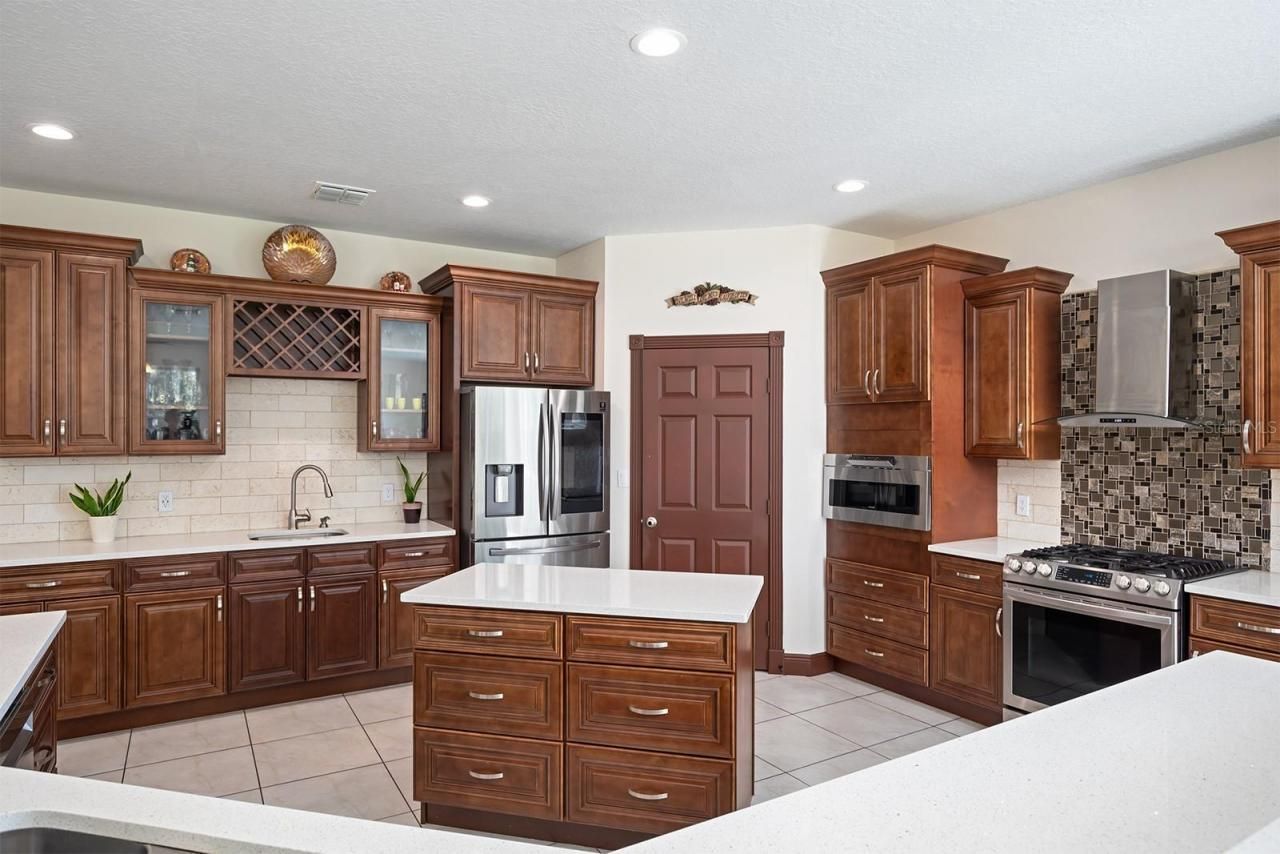 3211 Lakeshore Boulevard, Saint Cloud, FL 34769 Photo