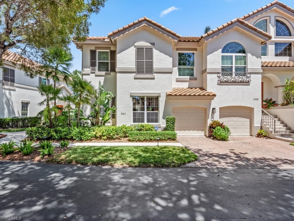 241 Colonade Cir, Naples, FL 34103 Photo