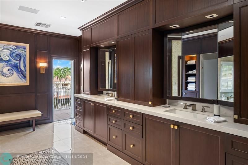 3061 NE 44th Street, Fort Lauderdale, FL 33308 Photo