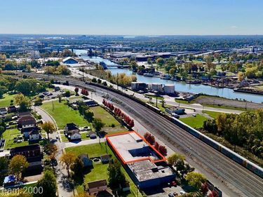 1330 INDUSTRIAL Street, Dearborn, MI 48120