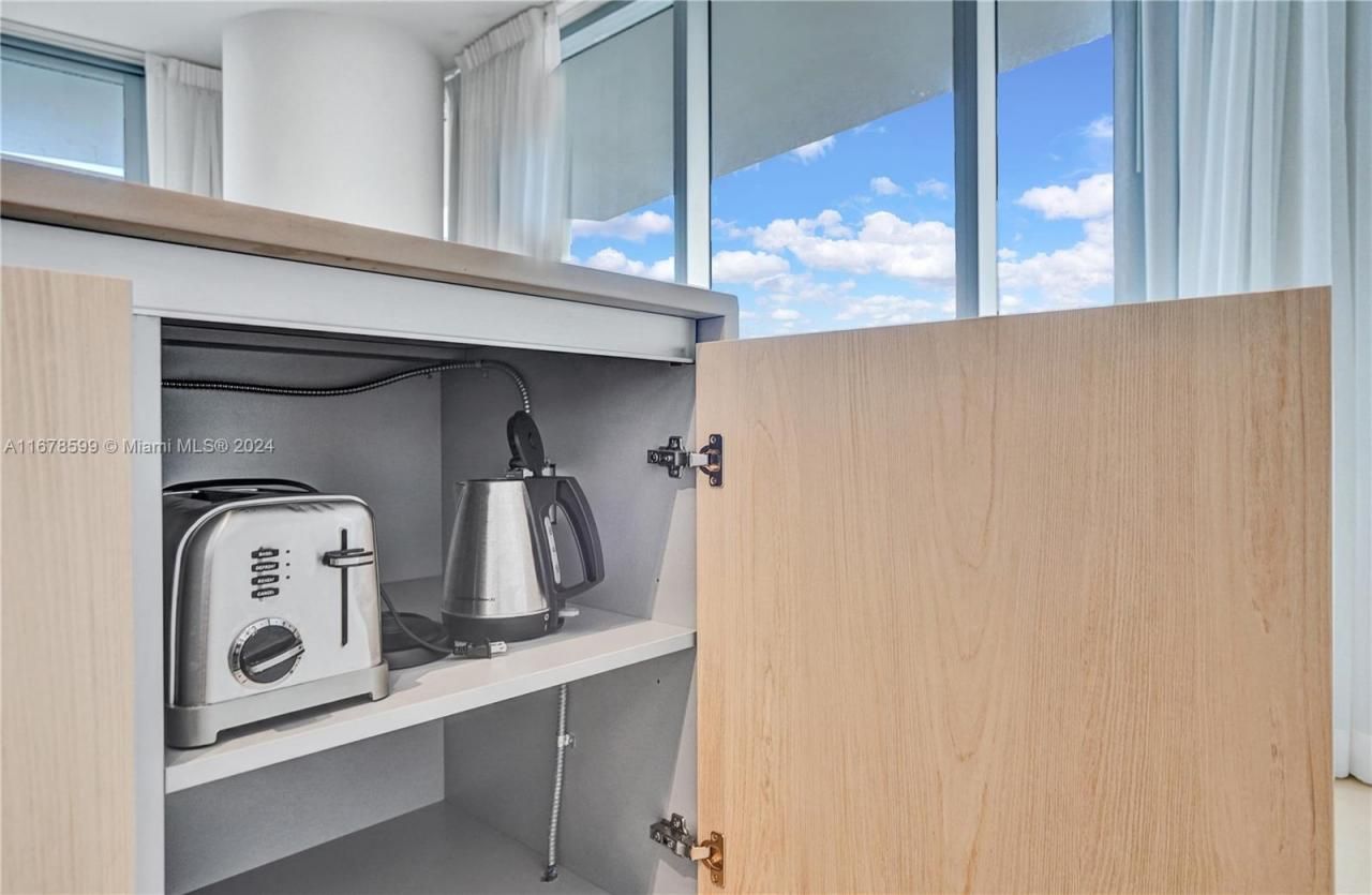 4111 S Ocean Dr, Unit 1201, Hollywood, FL 33019 Photo