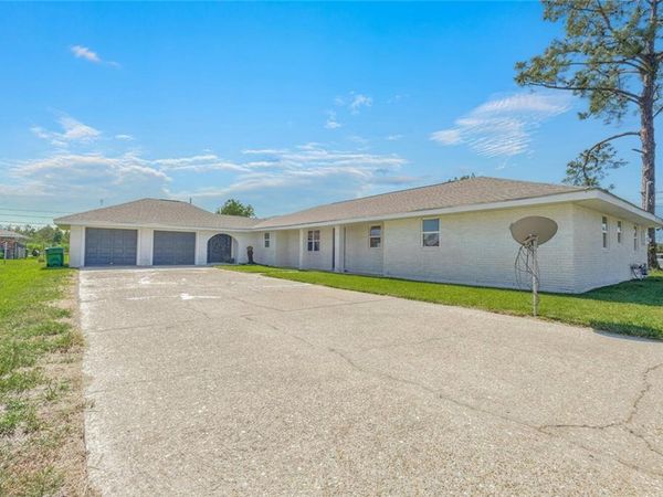 127 E 12TH Street, Edgard, LA 70049