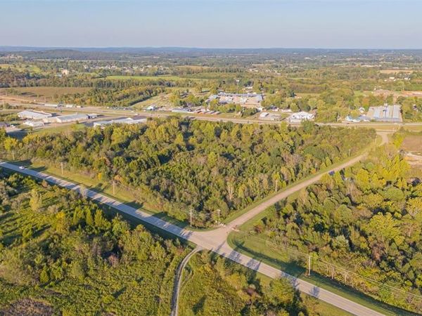 100 East Woodlawn Drive, Park Hills, MO 63601