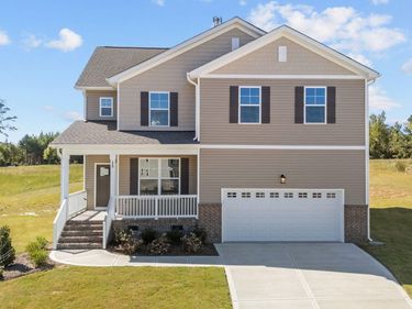 15 Diamond Creek Drive, Zebulon, NC 27597