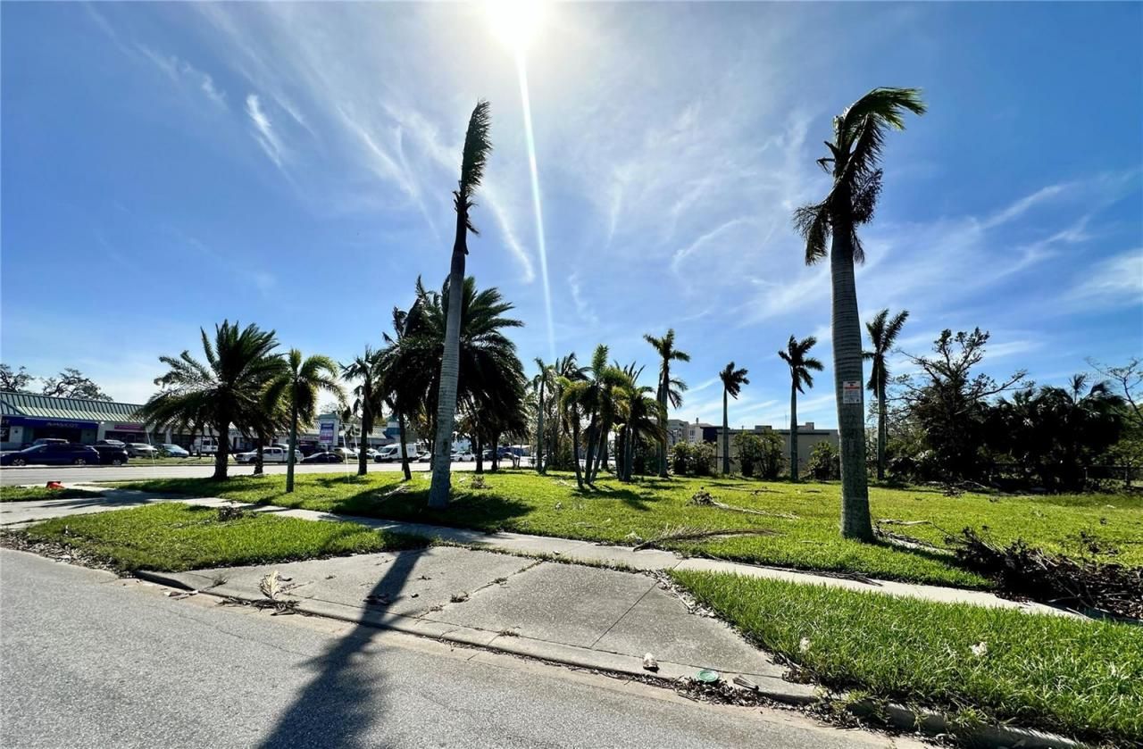 575 N Washington Boulevard, Sarasota, FL 34236 Photo