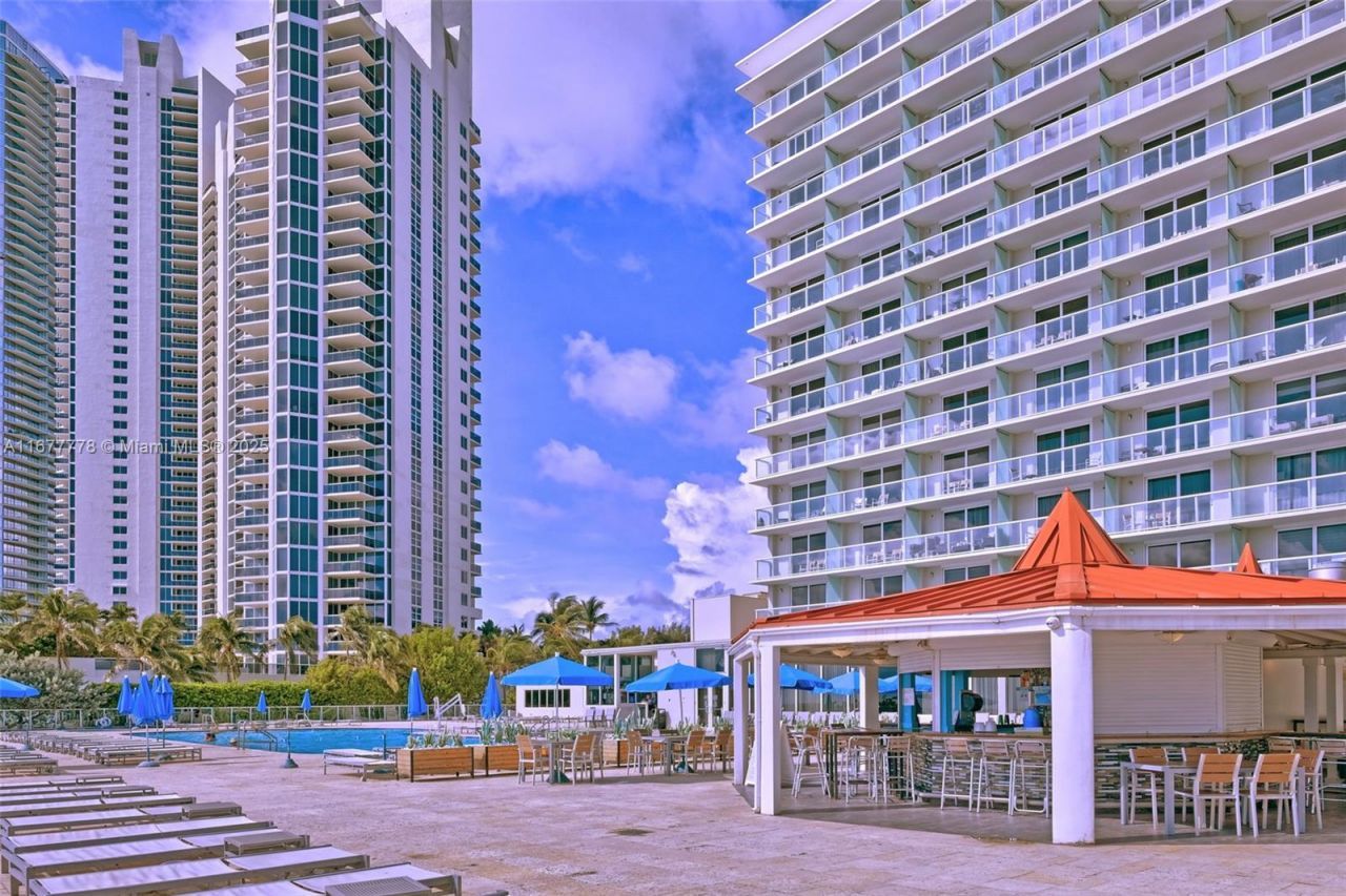 19201 Collins Ave, Unit 630, Sunny Isles Beach, FL 33160 Photo