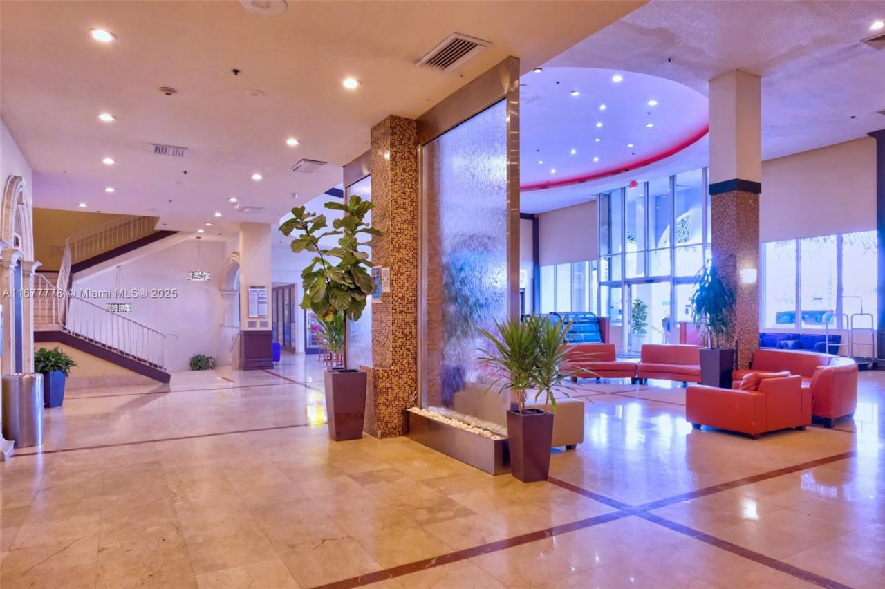 19201 Collins Ave, Unit 630, Sunny Isles Beach, FL 33160 Photo