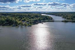 22 Garden Spot Road photo 4