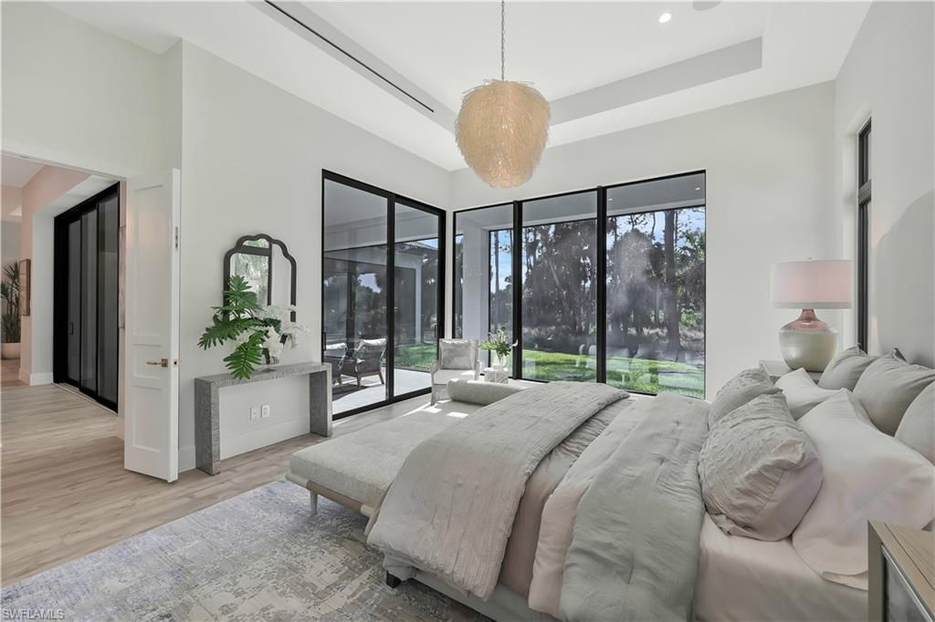 933 11th St Sw, Naples, FL 34117 Photo