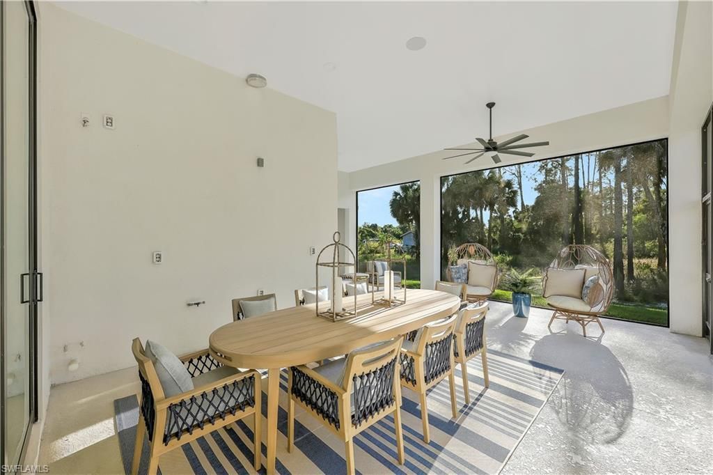 933 11th St Sw, Naples, FL 34117 Photo