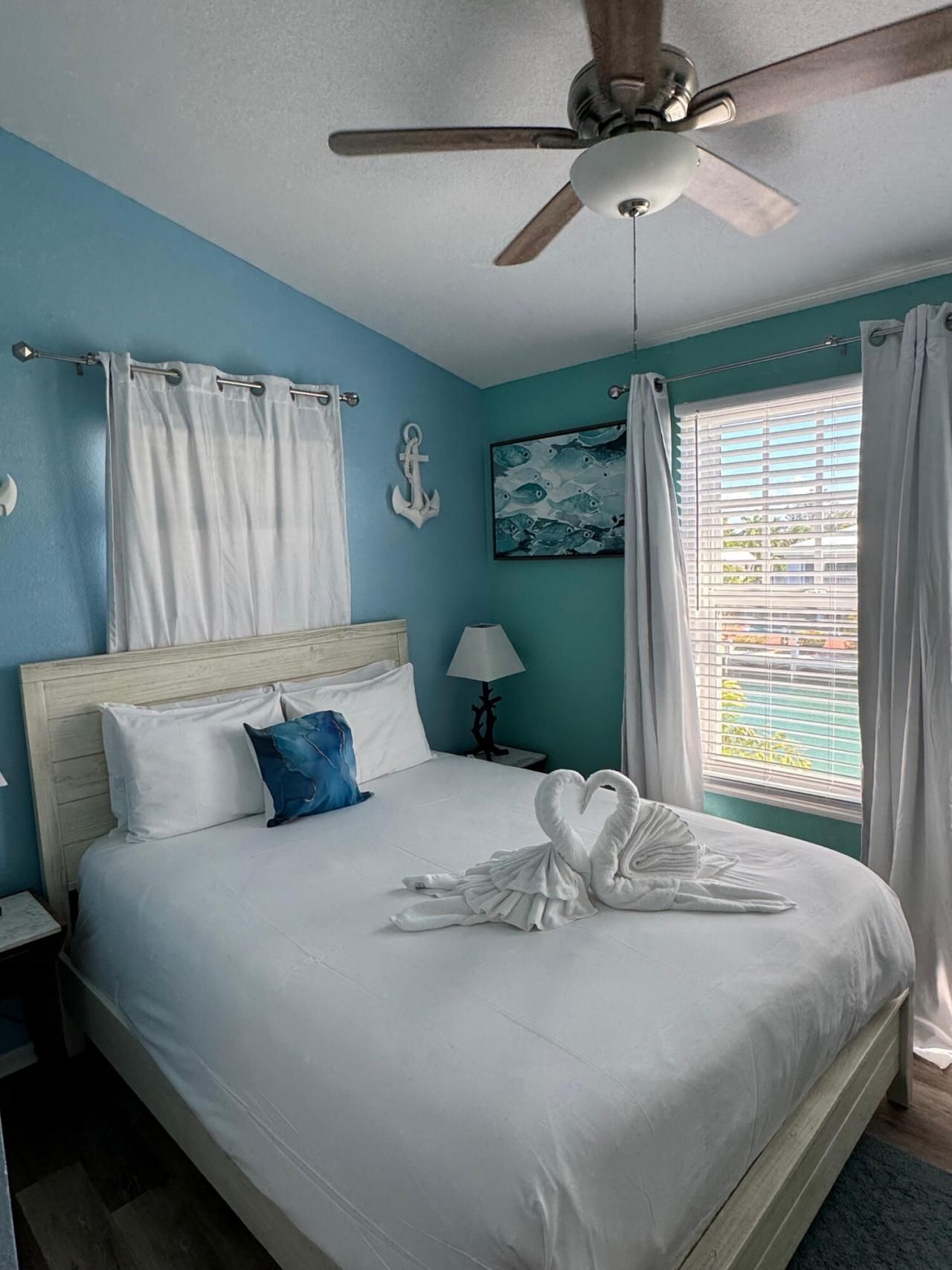 7024 Harbor Village Drive, Duck, FL 33050 Photo