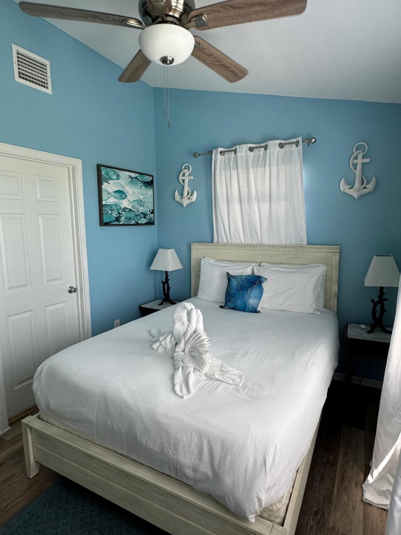 7024 Harbor Village Drive, Duck, FL 33050 Photo