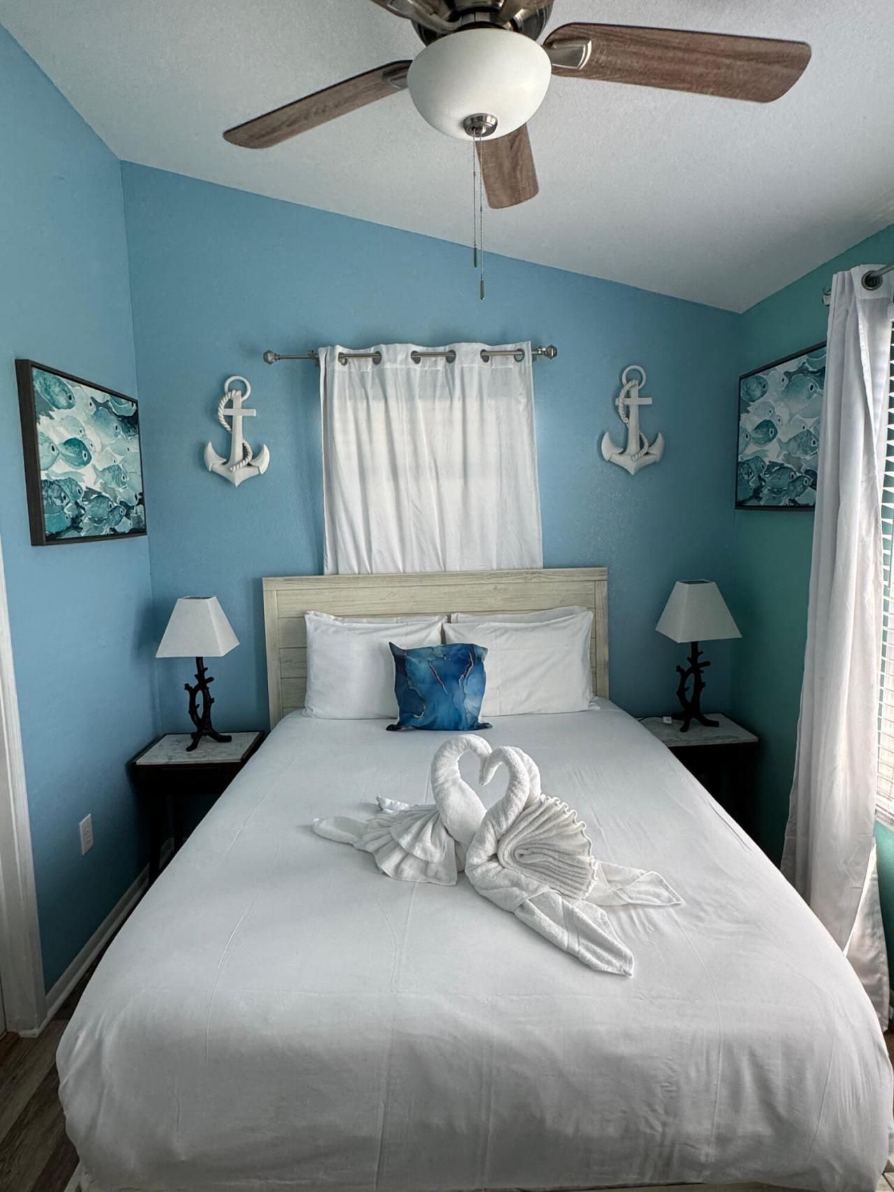 7024 Harbor Village Drive, Duck, FL 33050 Photo