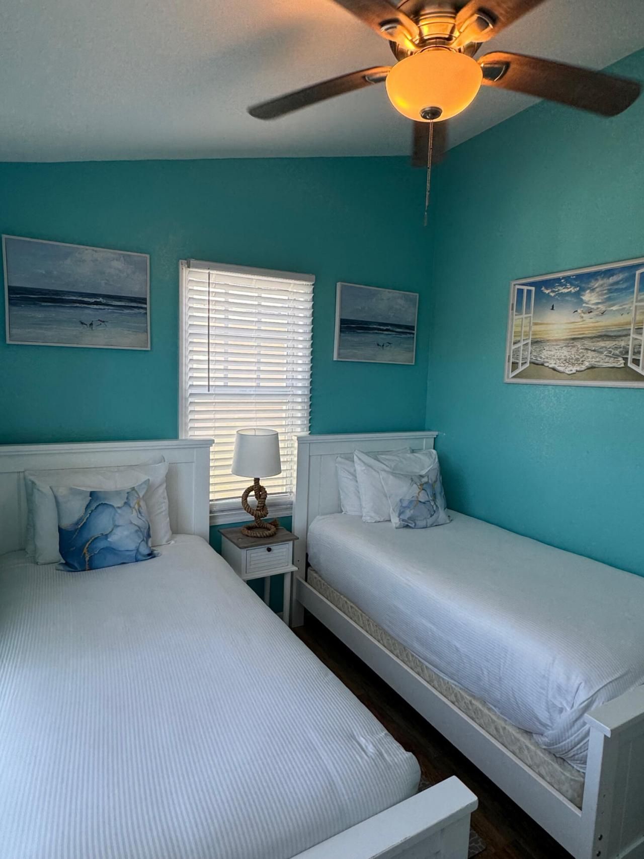 7024 Harbor Village Drive, Duck, FL 33050 Photo