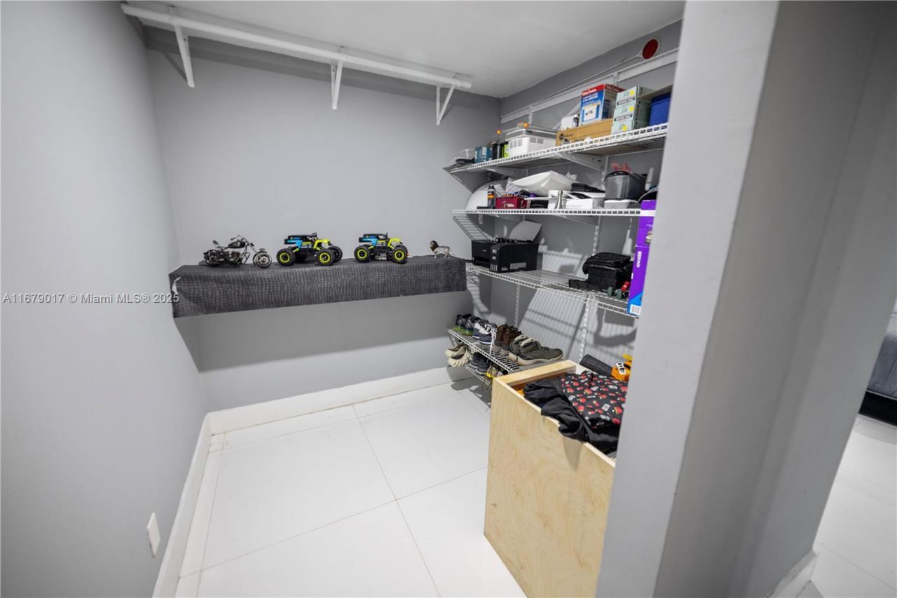 13550 SW 99th Pl, Miami, FL 33176 Photo