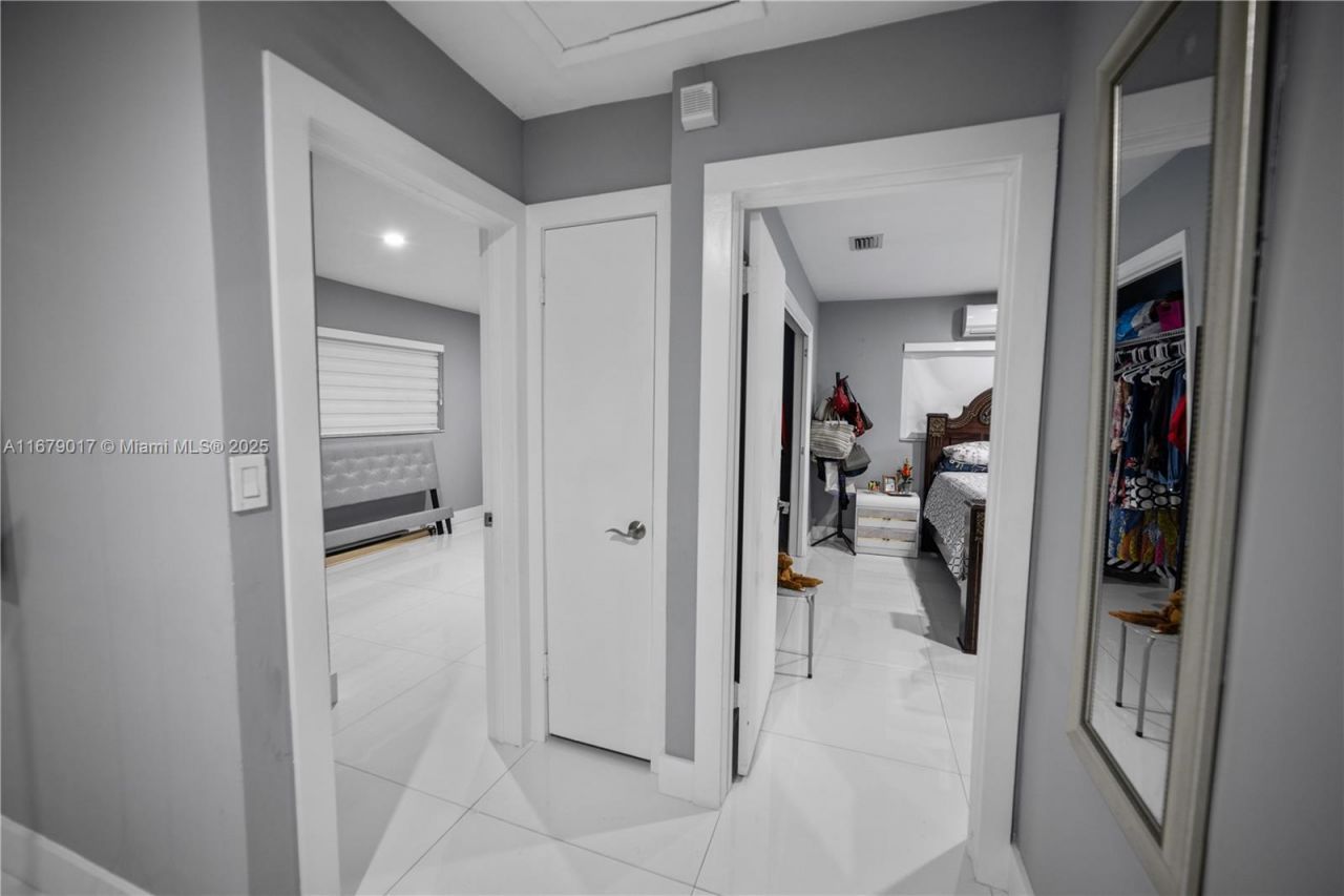 13550 SW 99th Pl, Miami, FL 33176 Photo