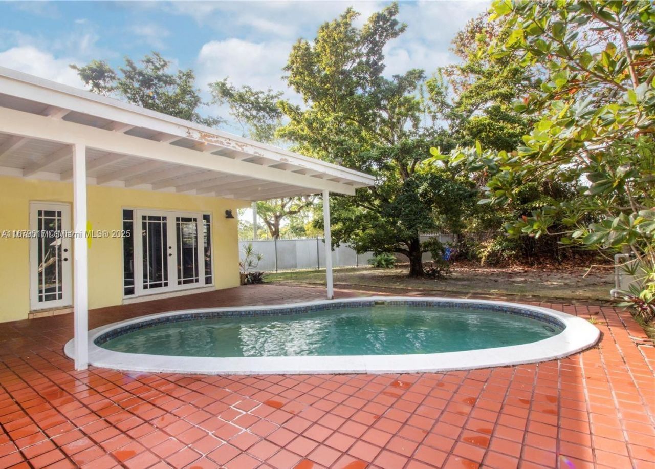 13550 SW 99th Pl, Miami, FL 33176 Photo