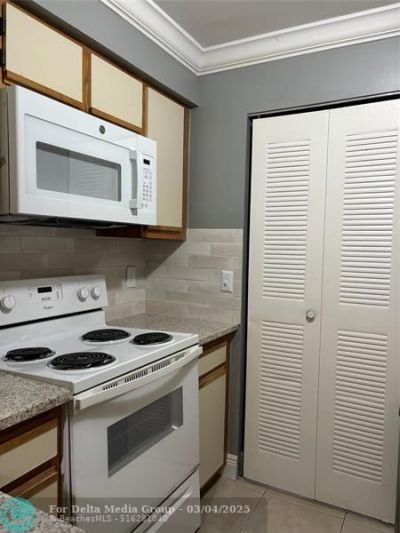 1265 SW 46th Avenue, Unit 2204, Pompano Beach, FL 33069 Photo