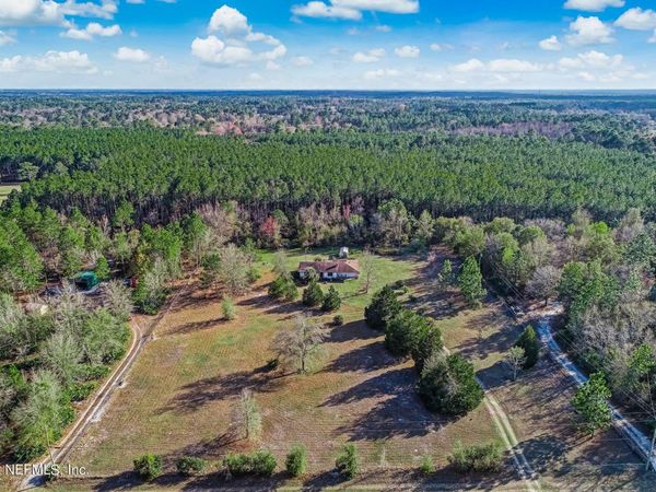 5665 MAVERICK, Middleburg, FL 32068