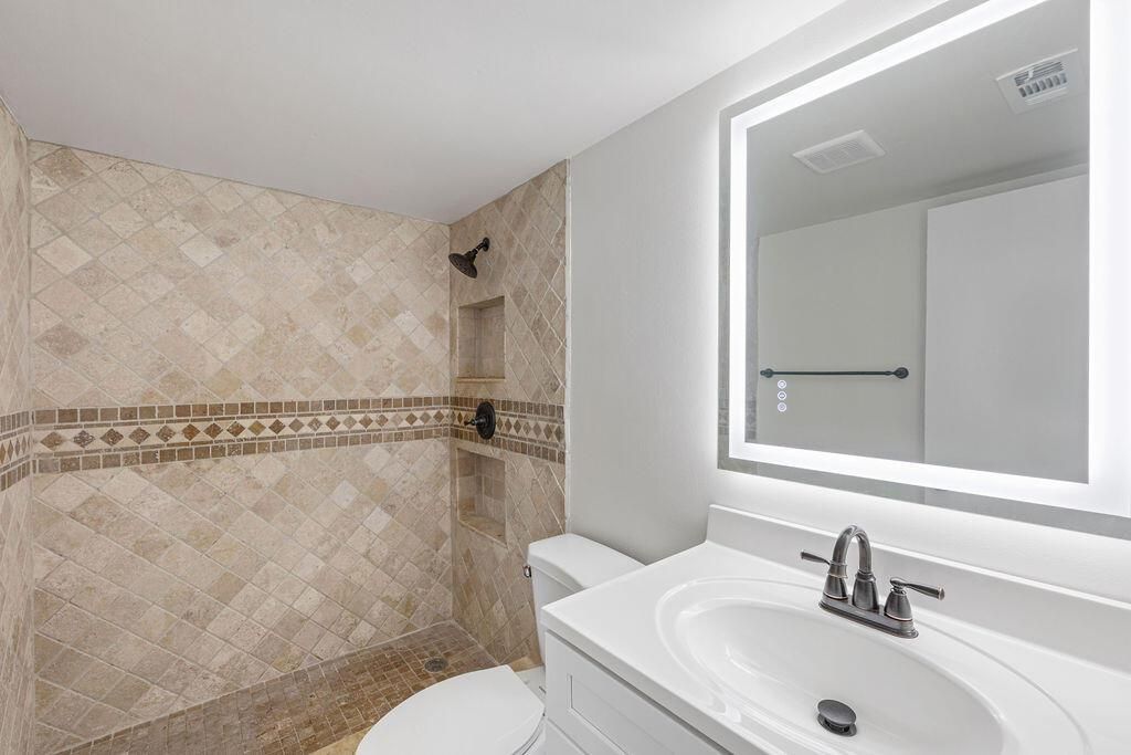 2319 Tamarind Dr., Unit 103, Fort Pierce, FL 34949 Photo