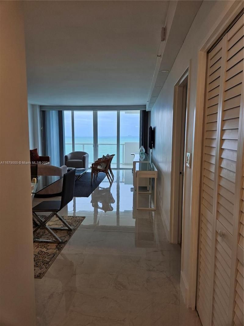5601 Collins Ave, Unit 1605, Miami Beach, FL 33140 Photo