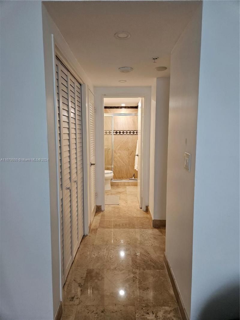 5601 Collins Ave, Unit 1605, Miami Beach, FL 33140 Photo
