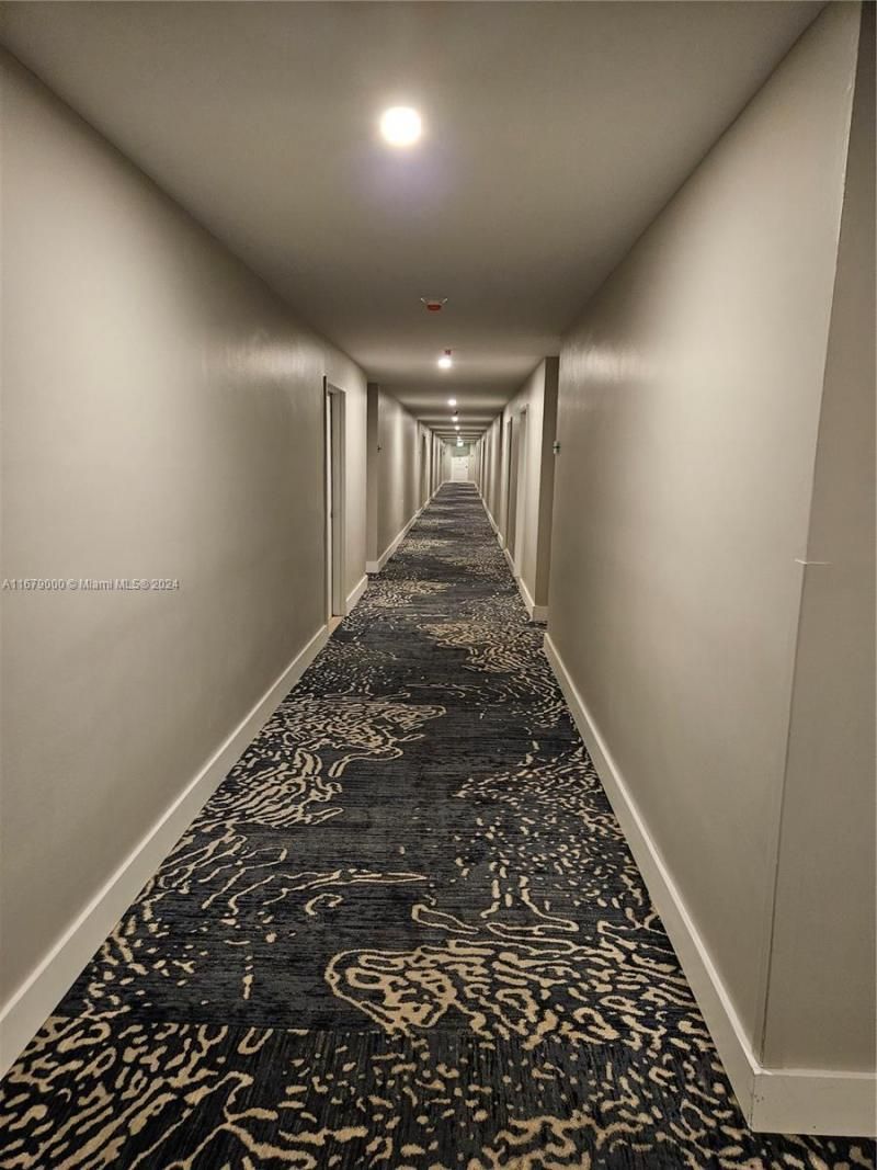 5601 Collins Ave, Unit 1605, Miami Beach, FL 33140 Photo