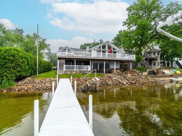 720 Ln 800 Snow Lake, Fremont, IN 46737