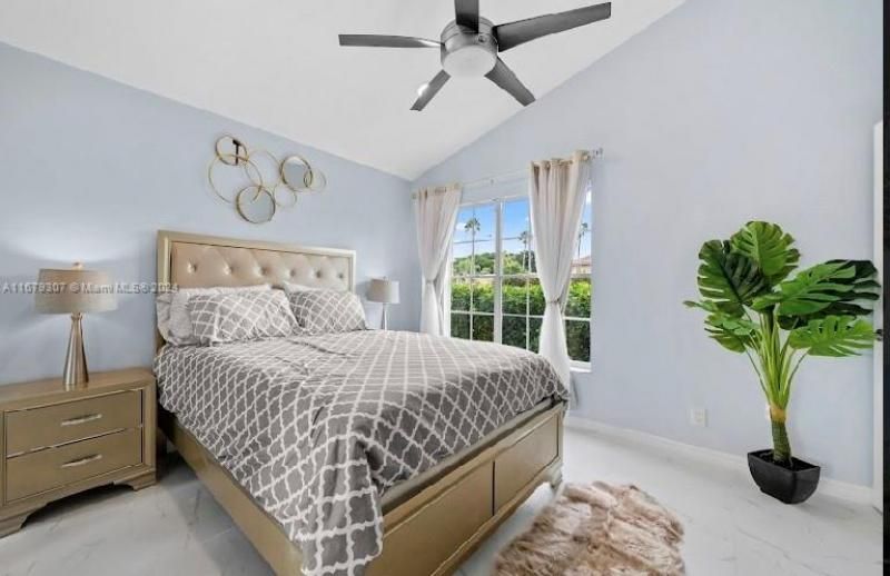 2002 Lake Breeze Ct, Wellington, FL 33414 Photo