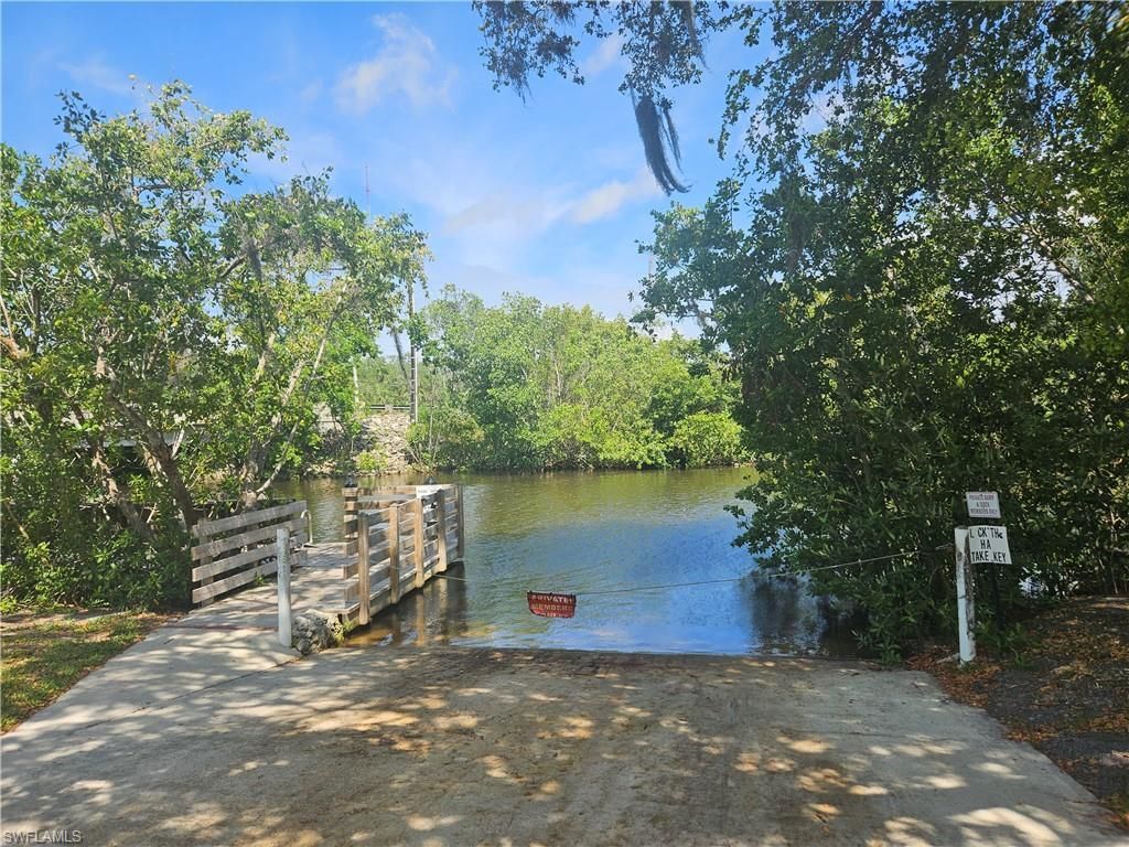 859 Manatee Rd, Naples, FL 34114 Photo