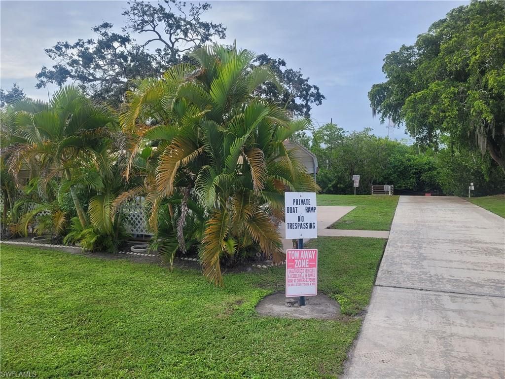 859 Manatee Rd, Naples, FL 34114 Photo