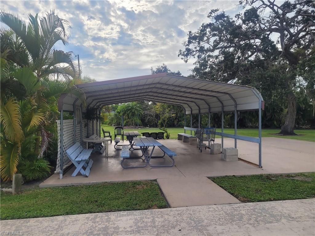 859 Manatee Rd, Naples, FL 34114 Photo