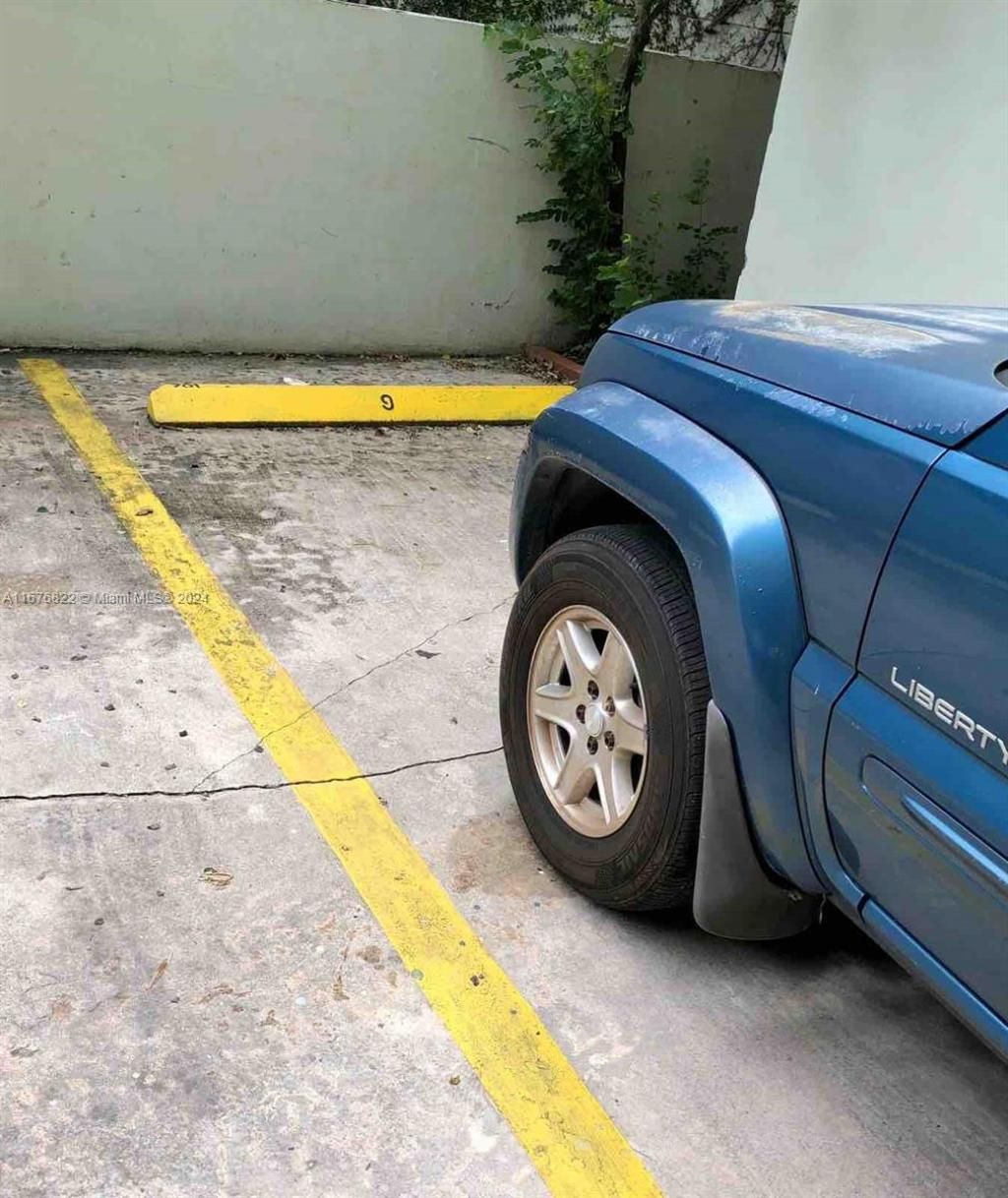 1732 Meridian Ave, Unit 701, Miami Beach, FL 33139 Photo