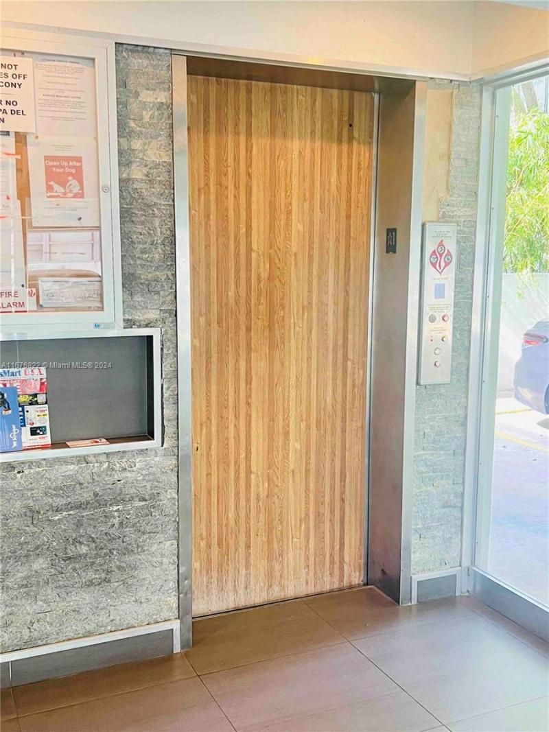 1732 Meridian Ave, Unit 701, Miami Beach, FL 33139 Photo