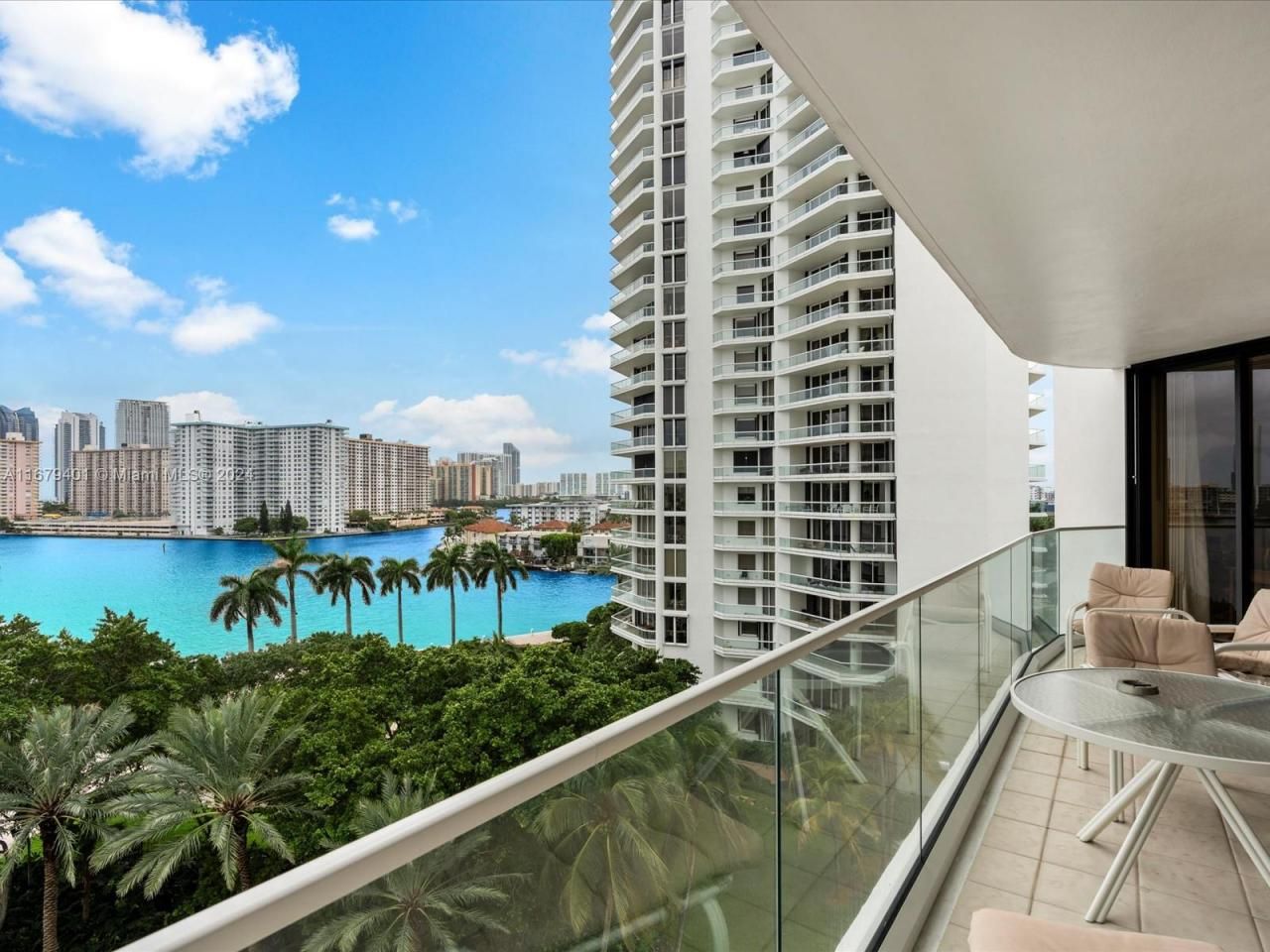 2800 Island Blvd, Unit 702, Aventura, FL 33160 Photo