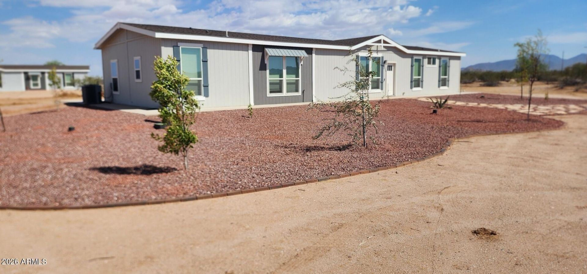 50863 W SAFFRON Lane, Maricopa, AZ 85139