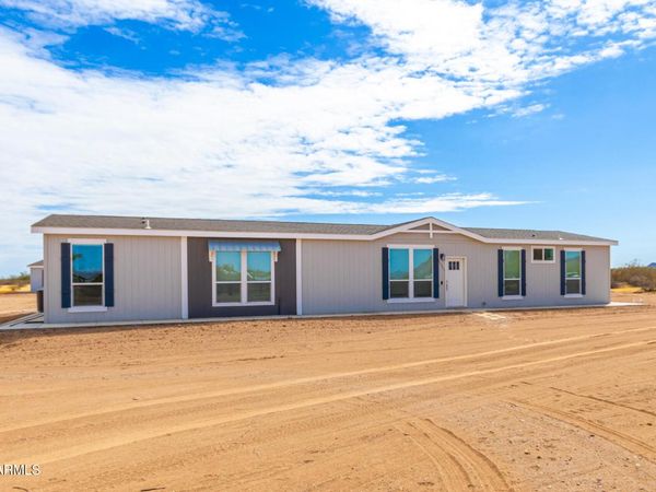 50863 W SAFFRON Lane, Maricopa, AZ 85139