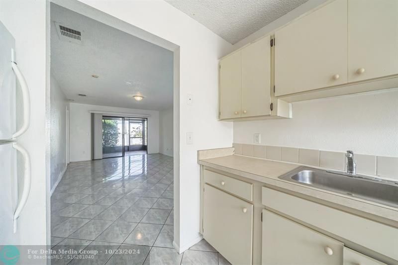 390 SW Colesbury Ave, Port Saint Lucie, FL 34953 Photo