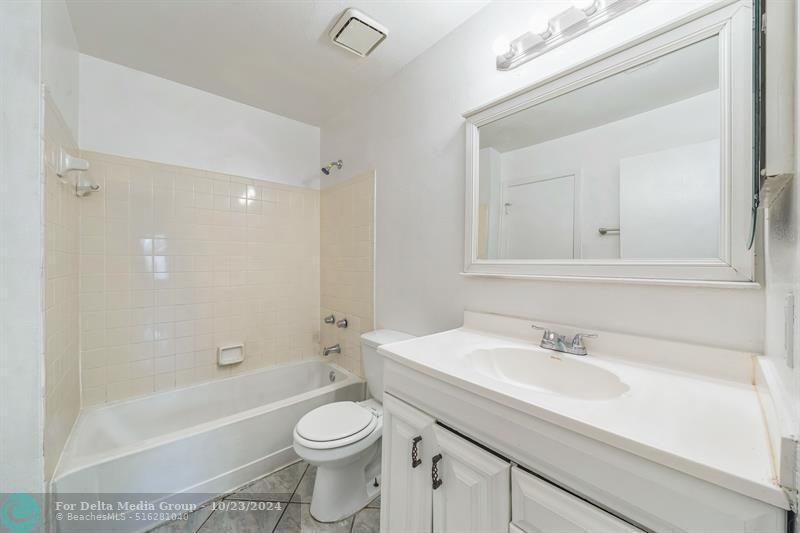 390 SW Colesbury Ave, Port Saint Lucie, FL 34953 Photo