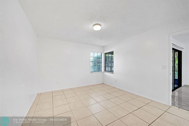 390 SW Colesbury Ave, Port Saint Lucie, FL 34953 Photo