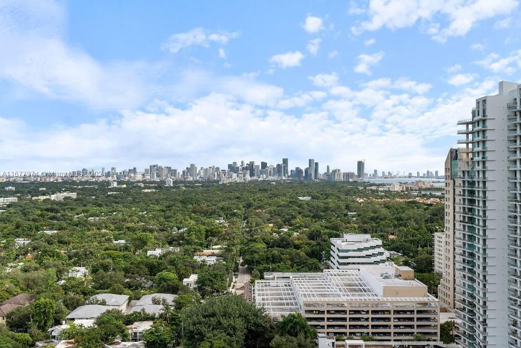 2678 Tigertail Ave, Unit PH1, Miami, FL 33133 Photo