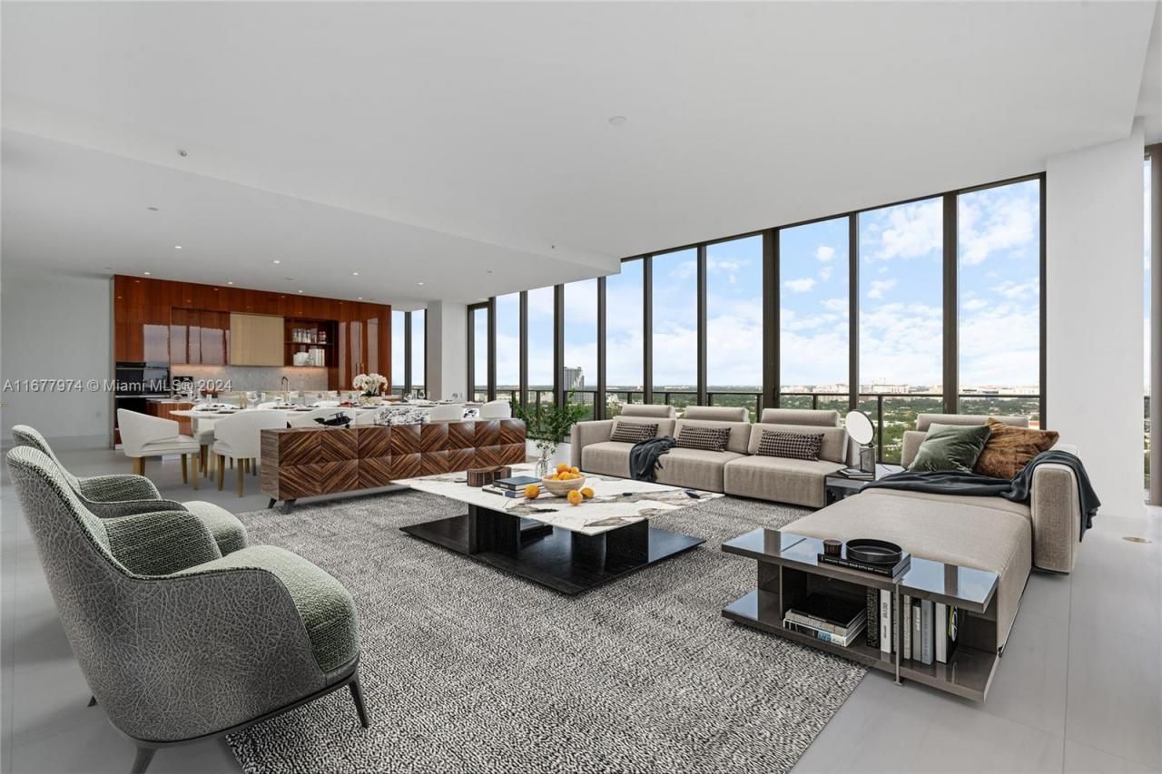 2678 Tigertail Ave, Unit PH1, Miami, FL 33133 Photo