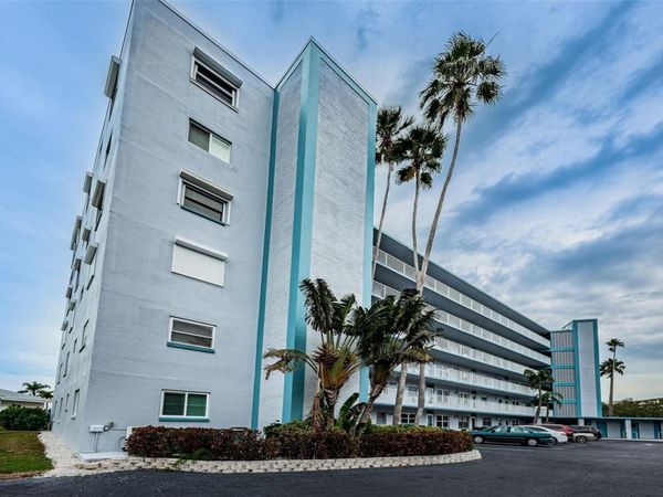 1868 SHORE DRIVE S, Unit 102, SOUTH PASADENA, FL 33707