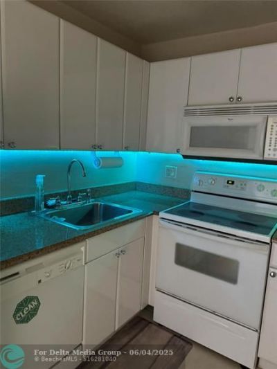 1900 S Ocean Boulevard, Unit 3V, Pompano Beach, FL 33062 Photo