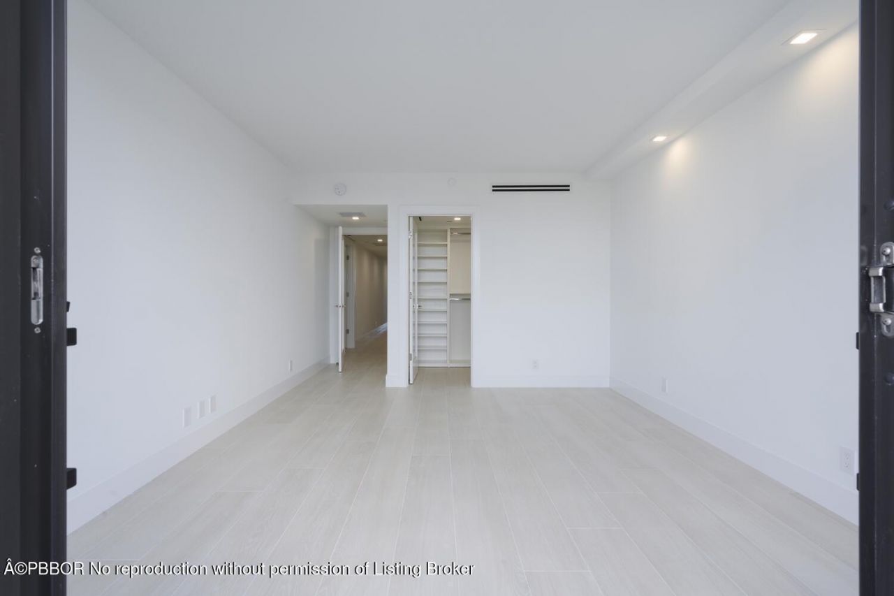 525 S Flagler Drive, Unit 14C, West Palm Beach, FL 33401 Photo