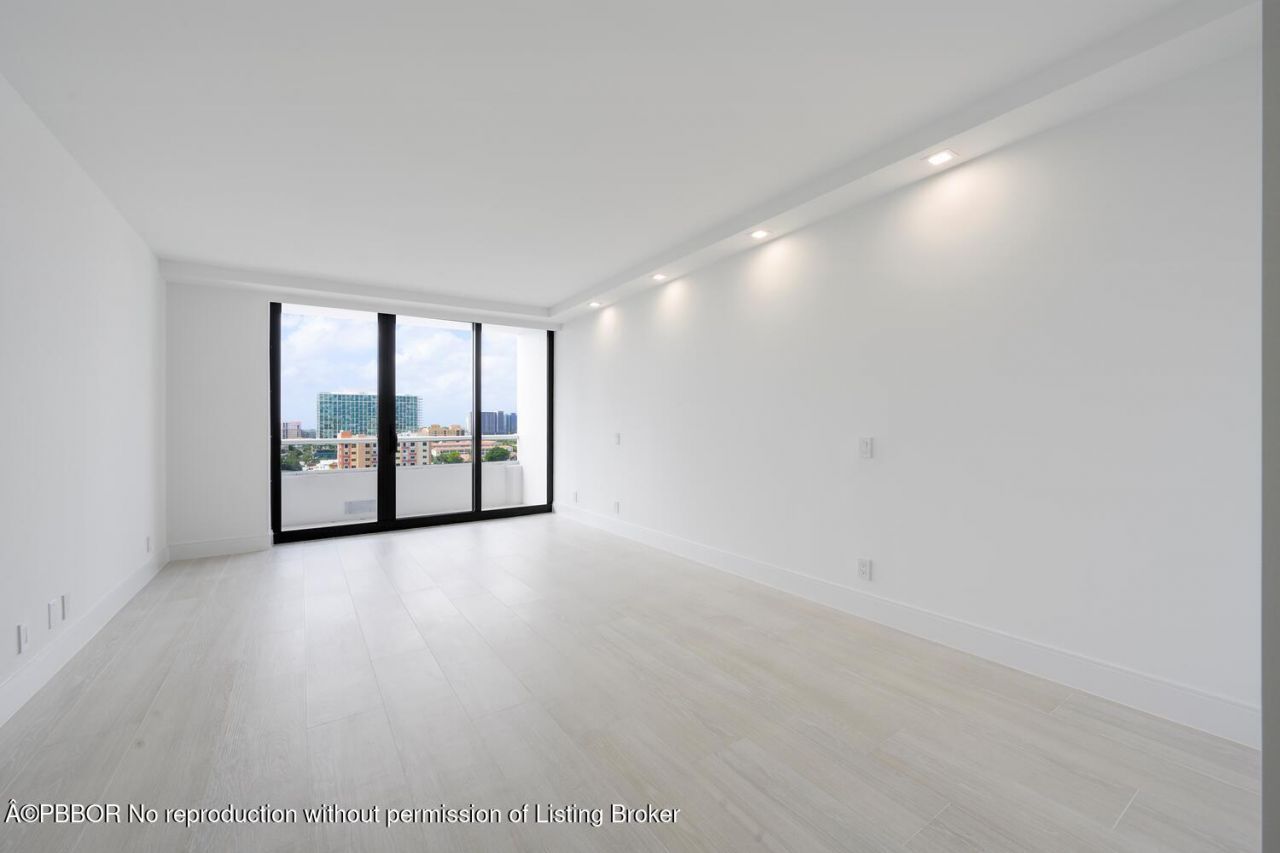 525 S Flagler Drive, Unit 14C, West Palm Beach, FL 33401 Photo