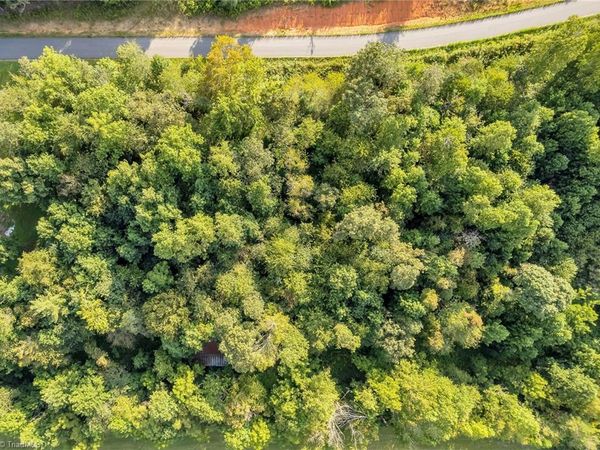 Lot 21 Regal Oaks Drive, Wilkesboro, NC 28697