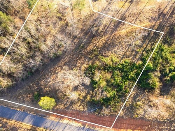 Lot 22 Regal Oaks Drive, Wilkesboro, NC 28697